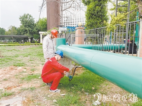 江门能源通过为工业企业提供高品质蒸汽,为产业发展提供“绿色动力”。 江门能源通过为工业企业提供高品质蒸汽,为产业发展提供“绿色动力”。