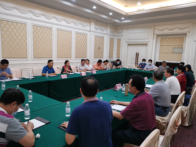 200826“支部共建党旗红,耕地保护当先锋” (1).jpg