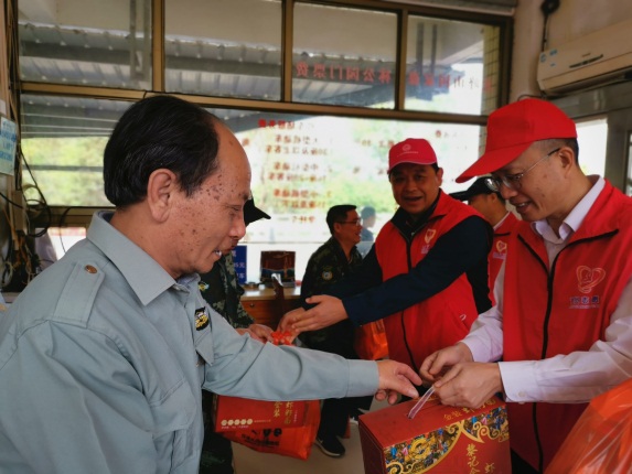 210412携手结对共建,守护绿水青山 (1).jpg