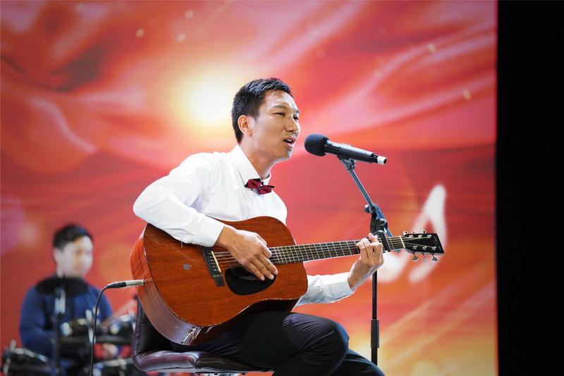 210802颂歌献给党!江门市自然资源局举办全市自然资源系统“砥砺初心跟党走学史力行颂党恩”歌咏比赛 (14).jpg