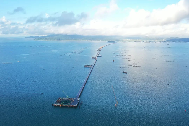 3.建设中的黄茅海项目全景航拍图.JPG 图片