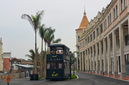 230412江门市自然资源局妇委会开展“巾帼心向党,奋进新征程”三八妇女活动 (9).jpg
