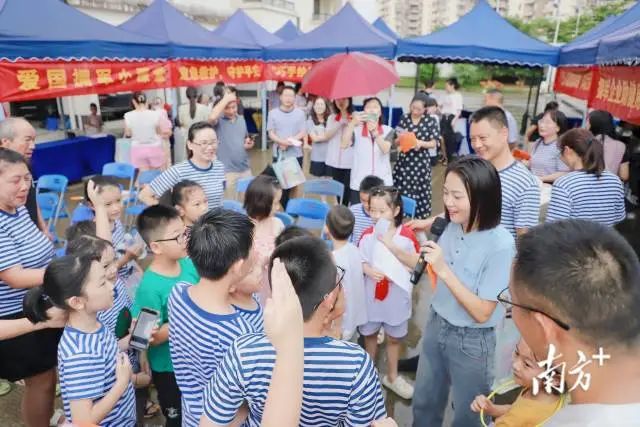 江门市2024年秋季开学“双拥第一课”开课了。 图片