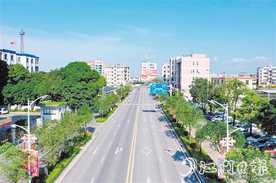 址山镇全力推进“百千万工程”,扎实推进典型镇、村培育。 址山镇全力推进“百千万工程”,扎实推进典型镇、村培育。