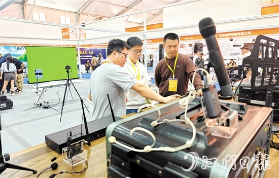 本届展览会凭借良好口碑、超全新品，实现人气、订单两旺。