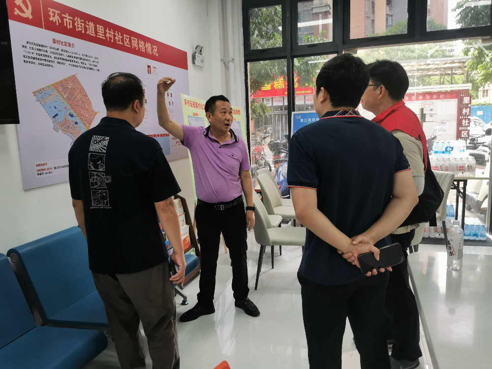 市农业农村局党员干部冲在前筑牢防疫“安全网”